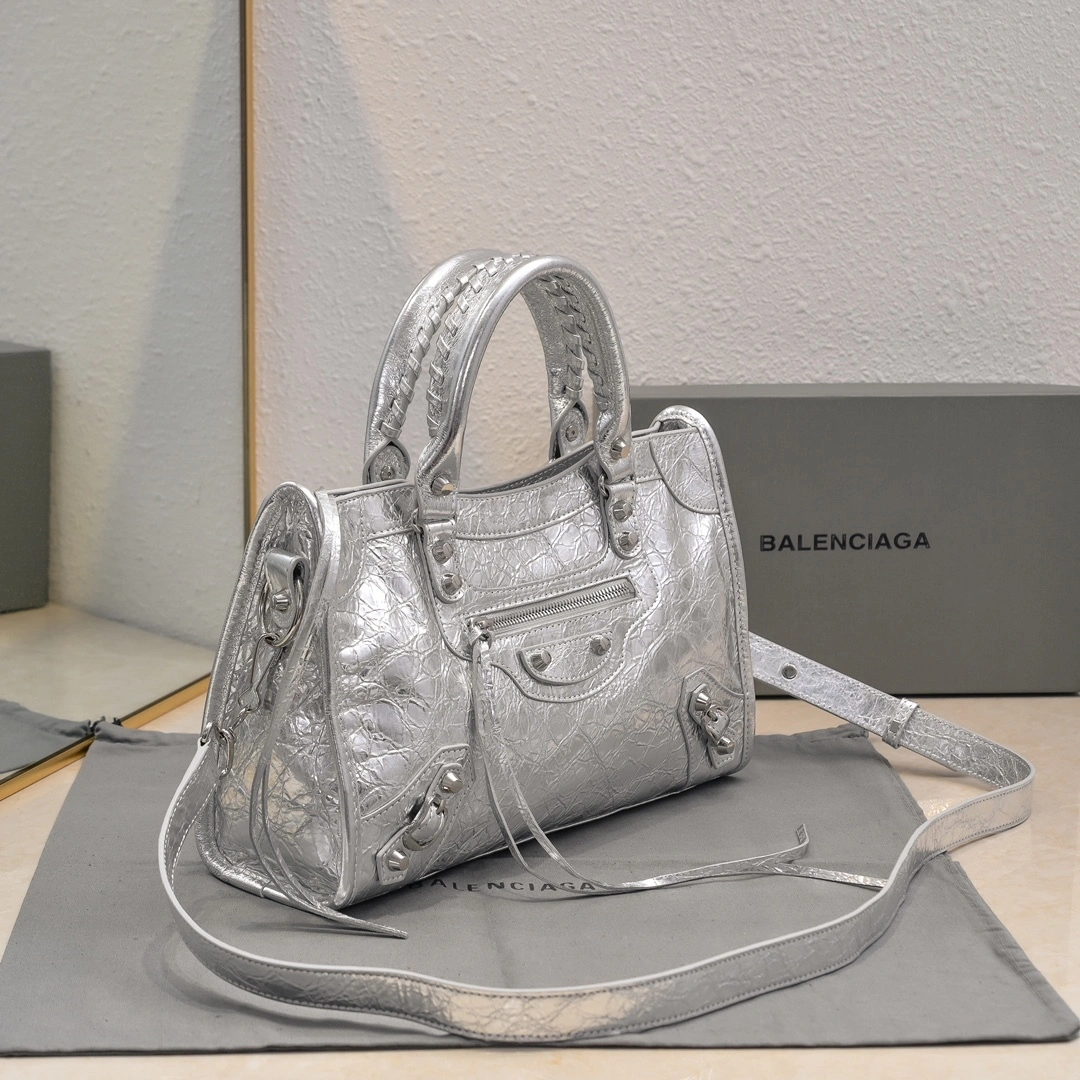 TimelessDesign Balenciaga 2024 Lie City  Motorcycle Bag 61018