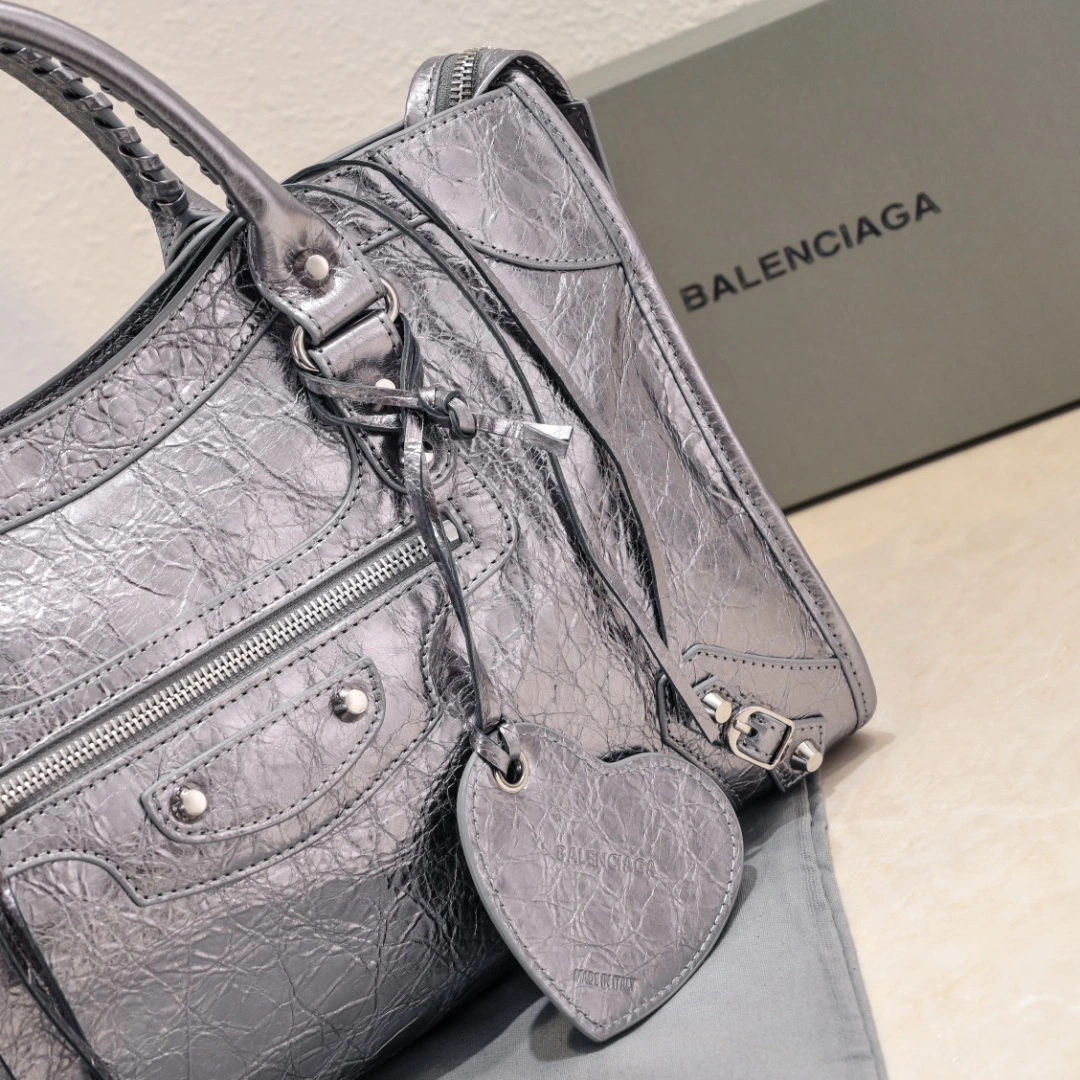 Balenciaga 2024 Lie City Vintage Motorcycle Bag Efficient 61078