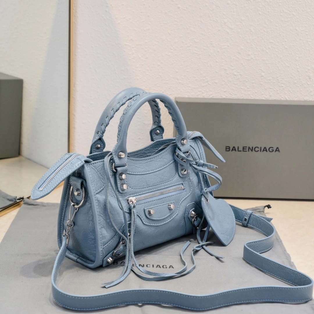WellDesigned Balenciaga 2024 Lie City Vintage Motorcycle Bag 61017