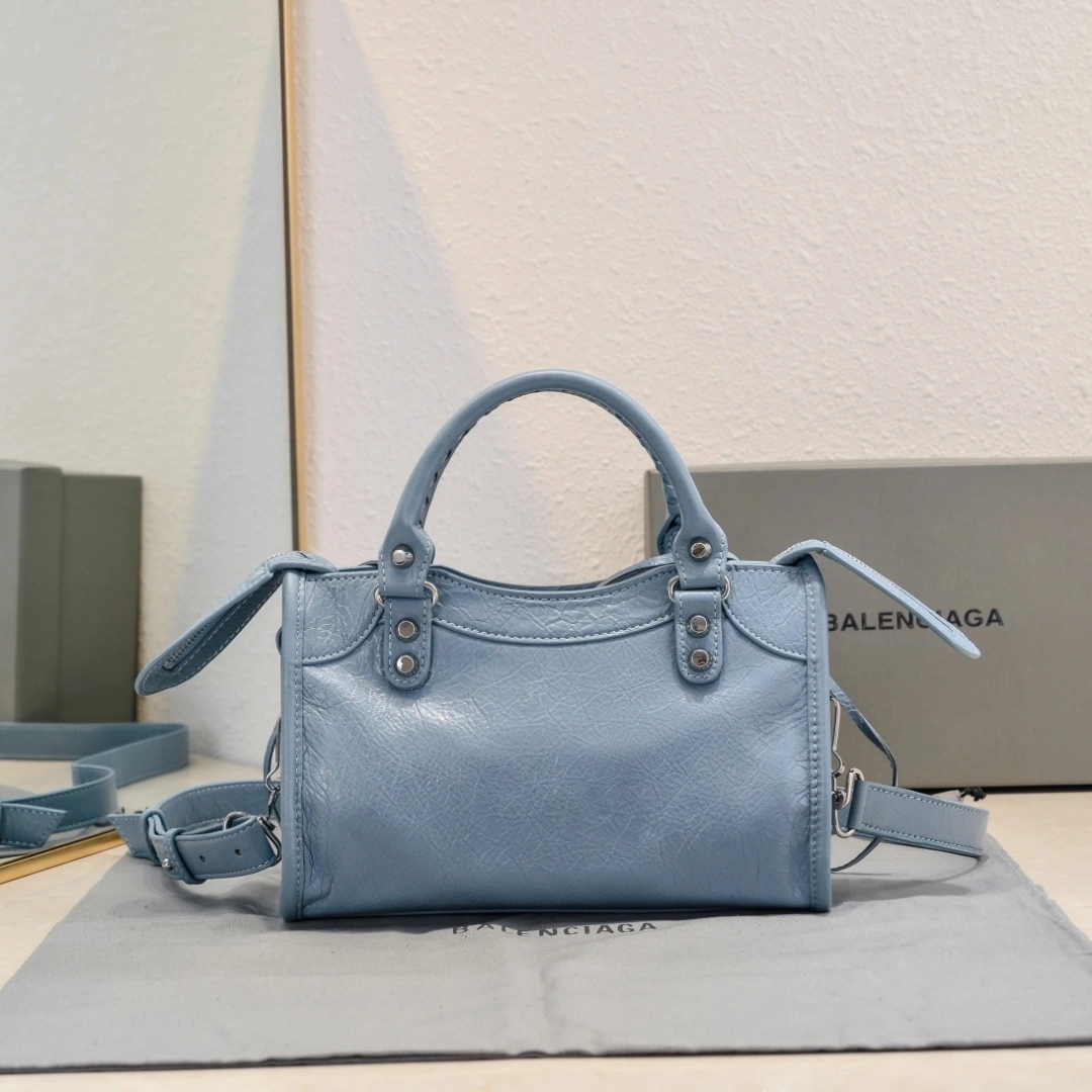 WellDesigned Balenciaga 2024 Lie City Vintage Motorcycle Bag 61017