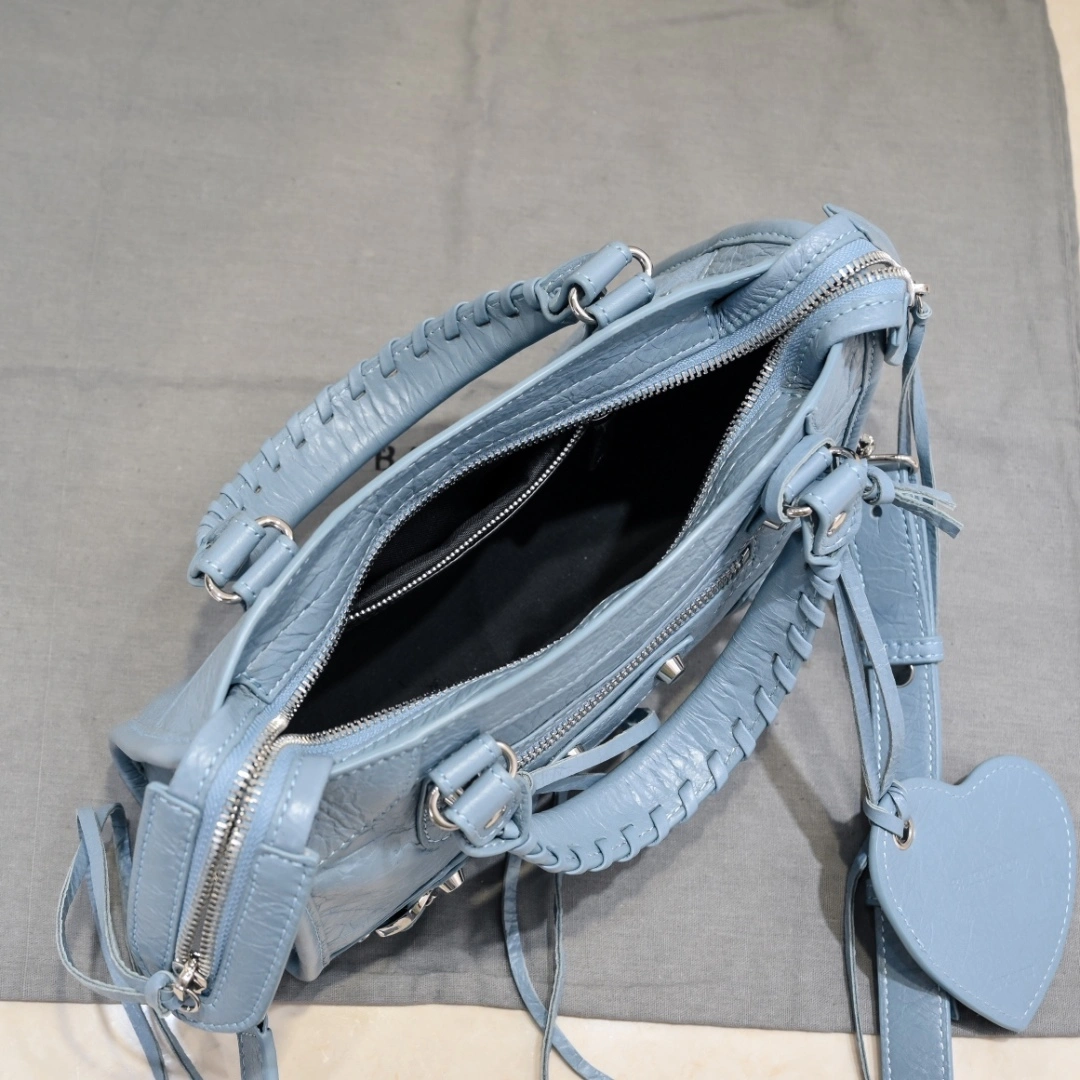 WellDesigned Balenciaga 2024 Lie City Vintage Motorcycle Bag 61017