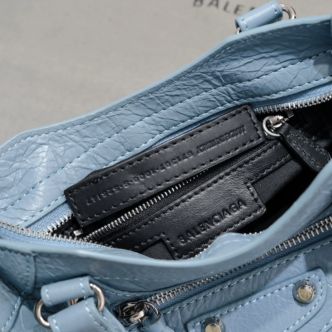 WellDesigned Balenciaga 2024 Lie City Vintage Motorcycle Bag 61017