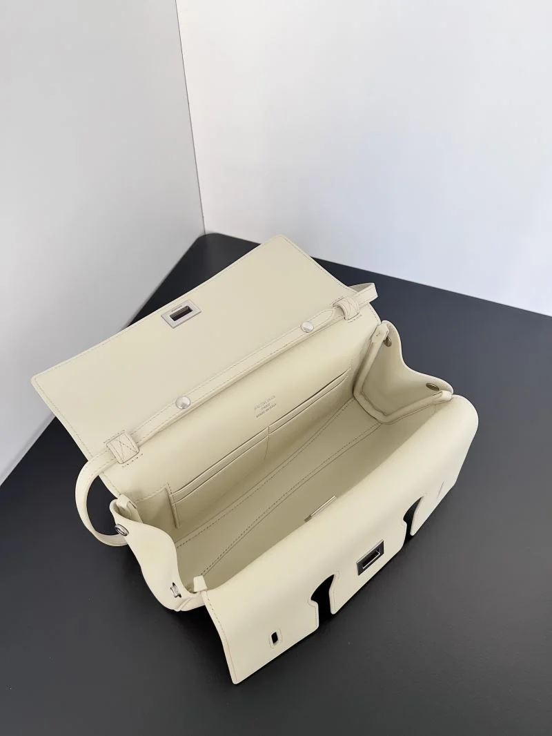 Chic Balenciaga Air Series Soybean Clutch with Detachable Strap 38238