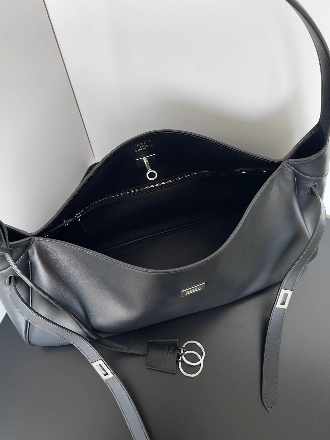 Balenciaga Air Series Urban  Shoulder Bag FreshLook 60897