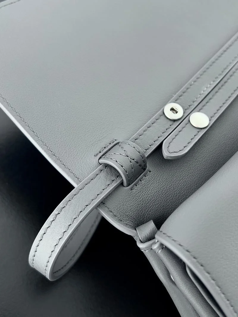 Balenciaga Air Series  Shoulder Strap Clutch Bag WrinkleFree 38235
