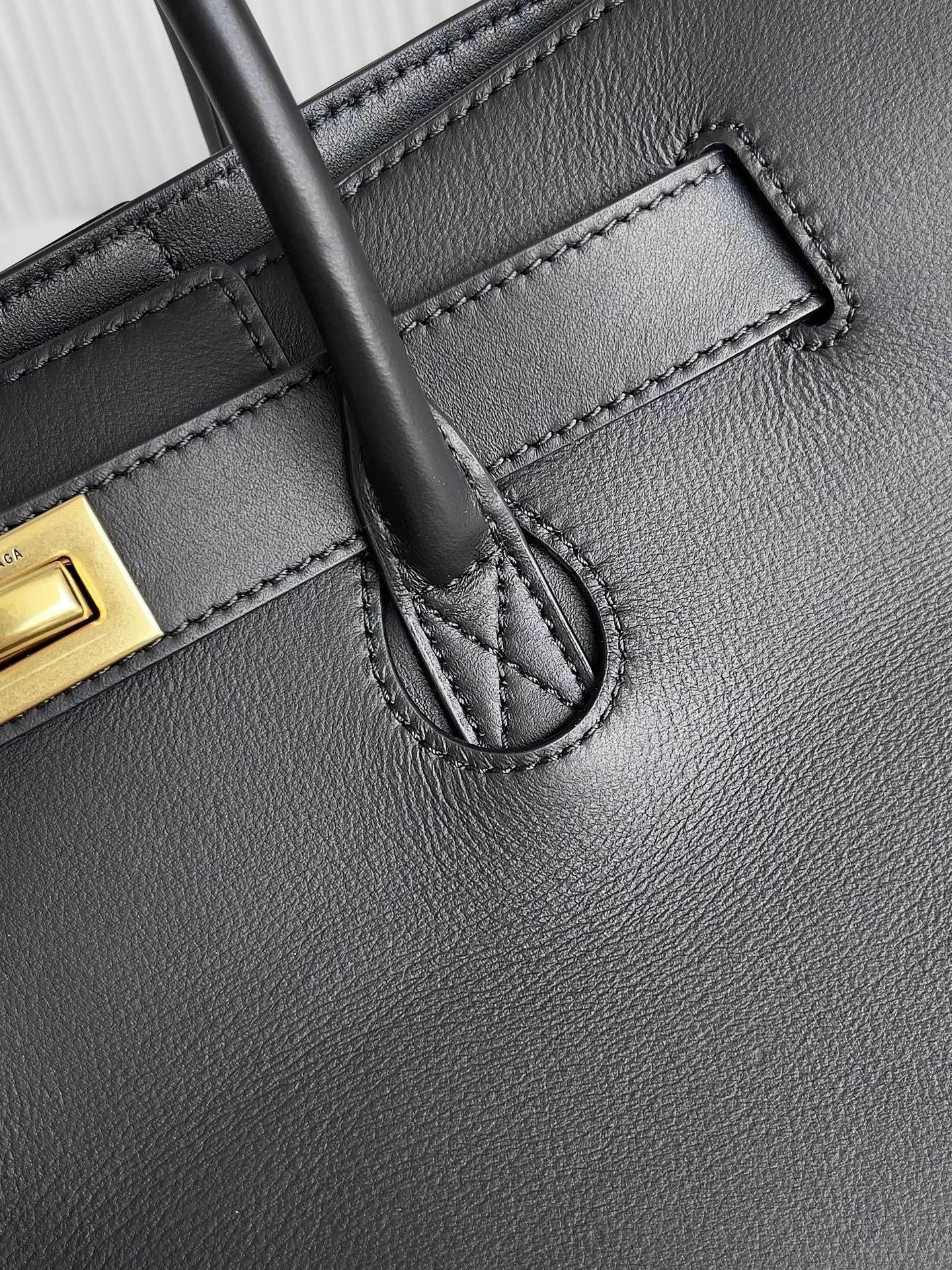 Comfortable Balenciaga Air Small Trumpet Bag -  Chic Design 60869