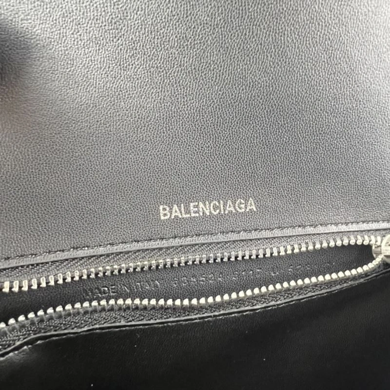 TechFriendly Balenciaga BB Monogram Hourglass Bag in Old Flower Brown 78695
