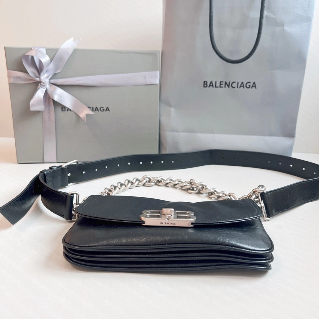 Minimalist Balenciaga BB  Chain Bag - Small Oil Wax Black Elegance 60888