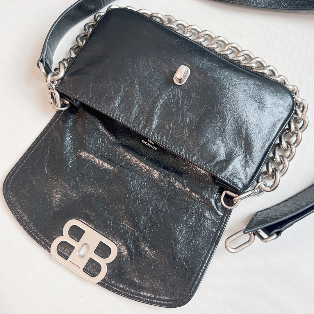 Minimalist Balenciaga BB  Chain Bag - Small Oil Wax Black Elegance 60888
