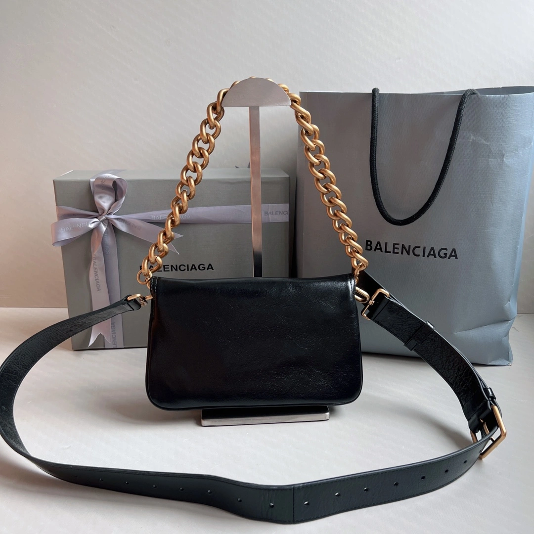 Balenciaga BB  Series Black Chain Underarm Bag Effortless 60883