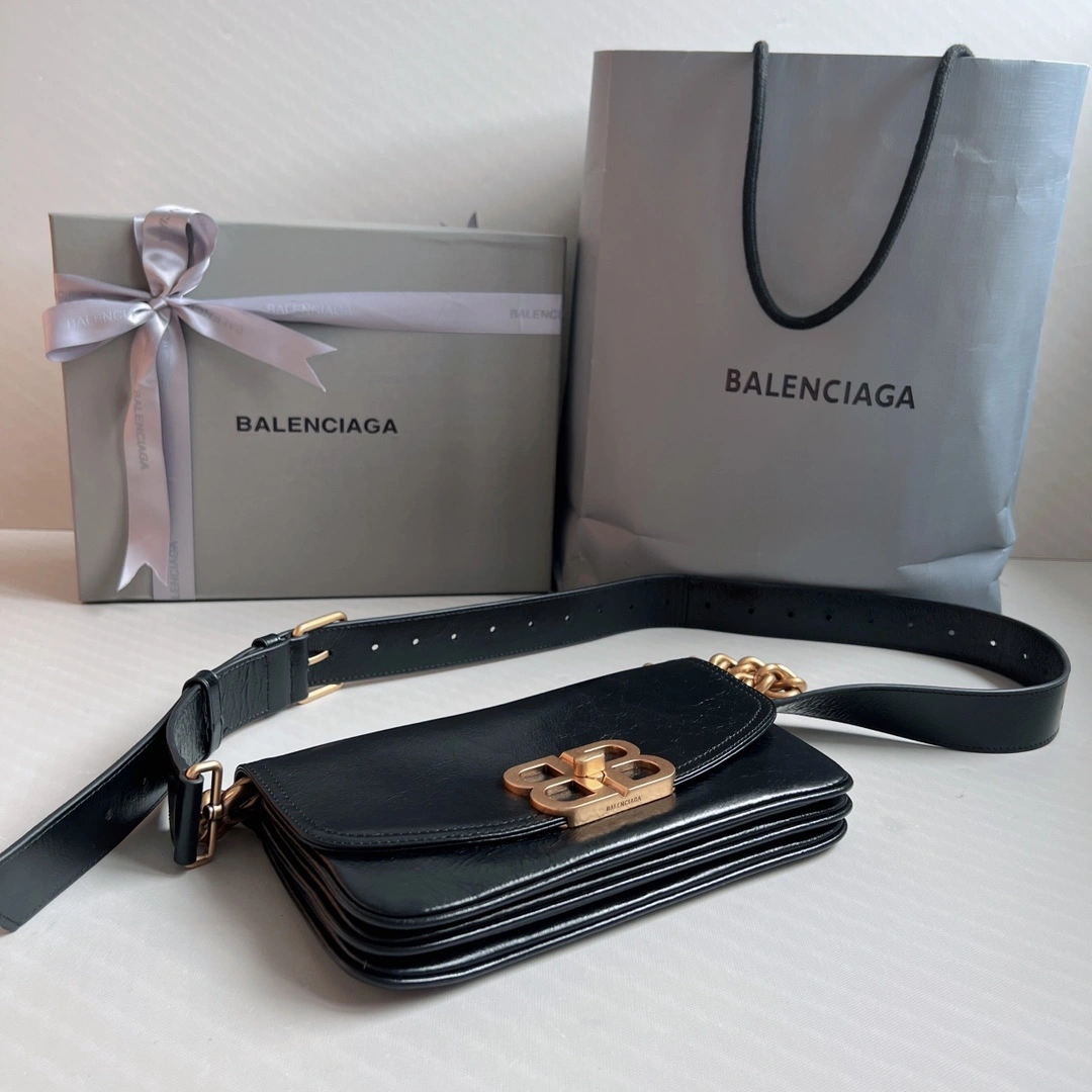 Balenciaga BB  Series Black Chain Underarm Bag Effortless 60883