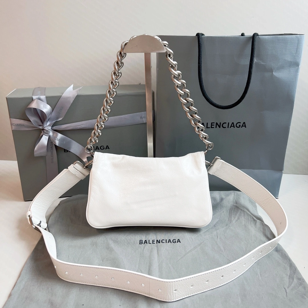 Balenciaga BB  Small Oil Wax White Chain Shoulder Bag FreshLook 60892