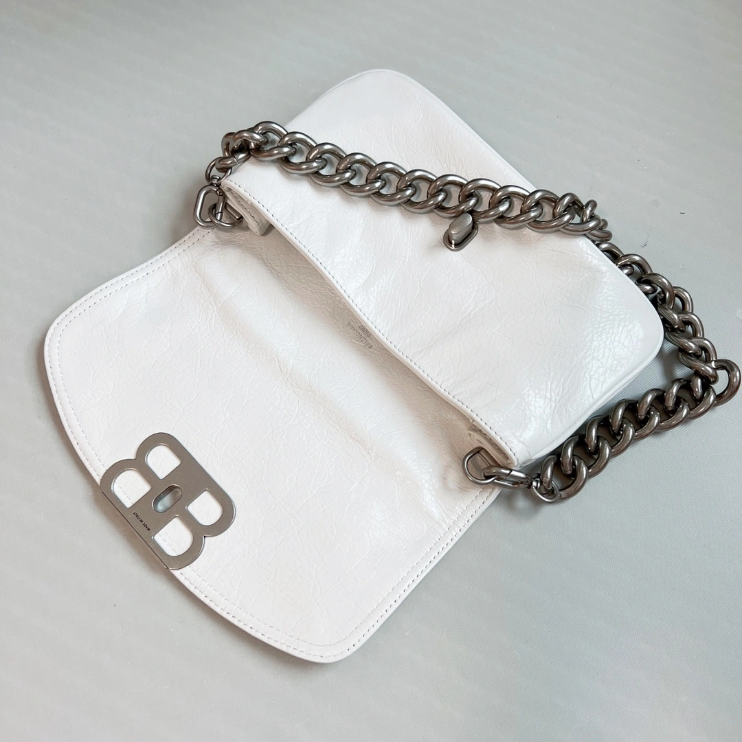 Balenciaga BB  Small Oil Wax White Chain Shoulder Bag FreshLook 60892