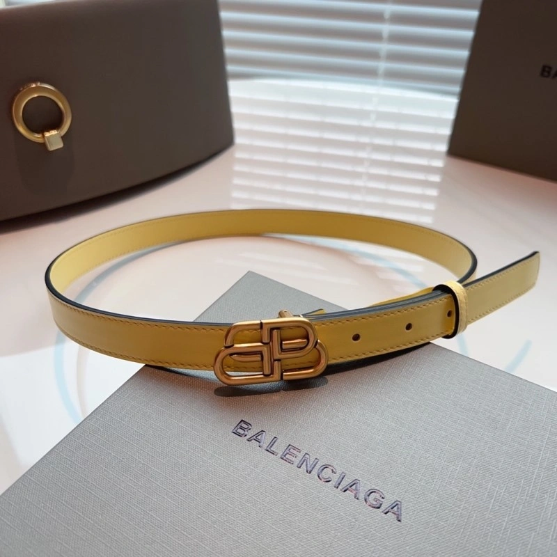 Trendsetting Balenciaga Belts 282856