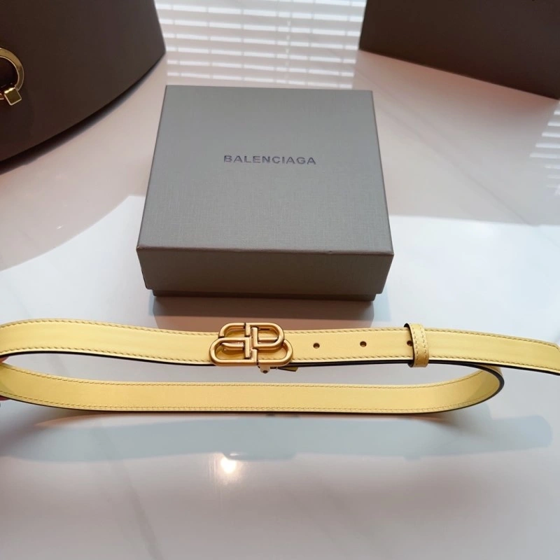 Trendsetting Balenciaga Belts 282856