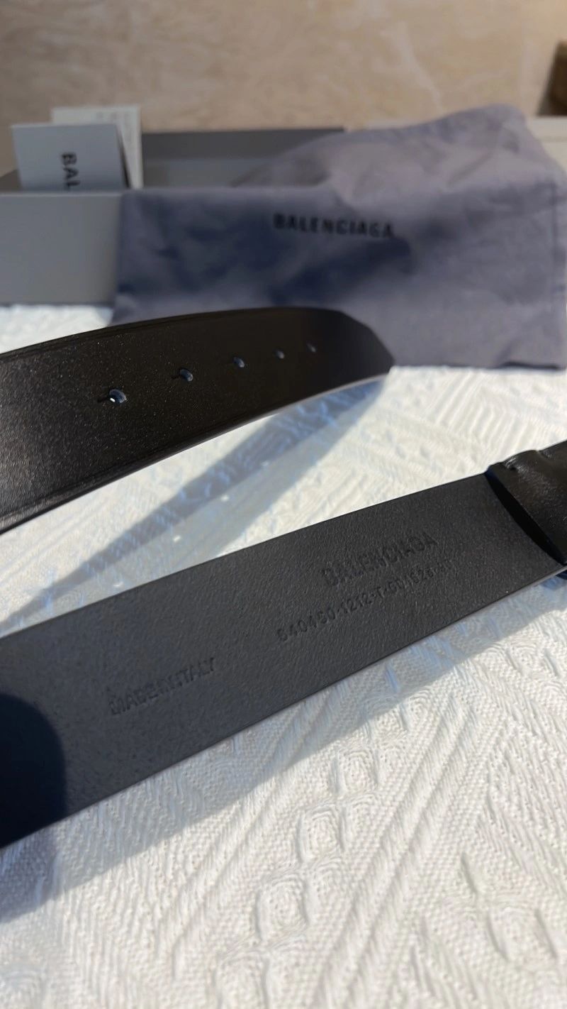 Elegant Balenciaga Belts 282895