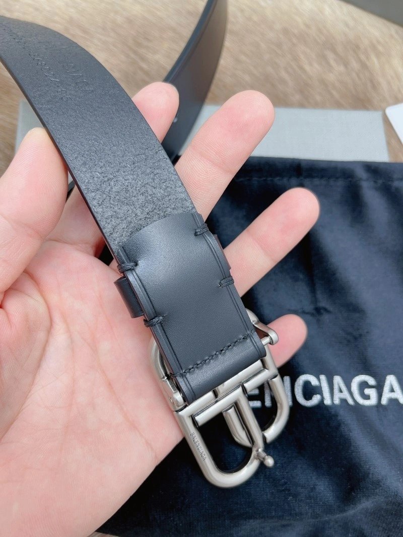 Trendsetting Balenciaga Belts 282847