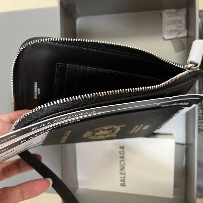 FashionForward Balenciaga Black Batch Passport Wallet with Detachable Strap 69950