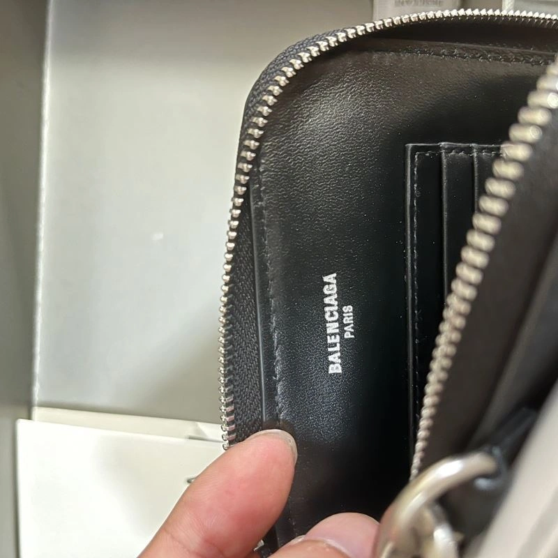 FashionForward Balenciaga Black Batch Passport Wallet with Detachable Strap 69950