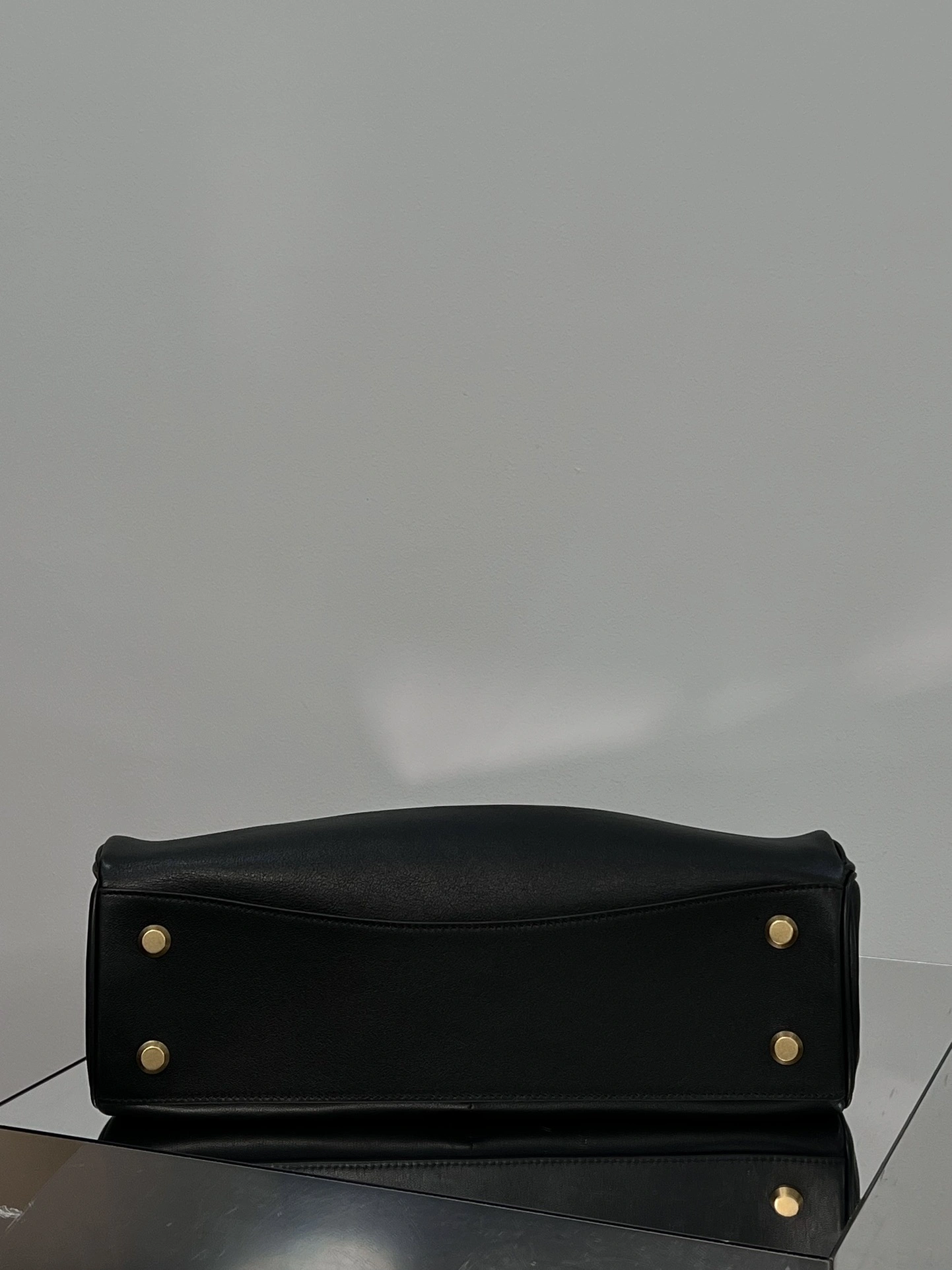 Versatile Balenciaga Black Gold Series Medium Handbag - Rebel  Masterpiece 72562