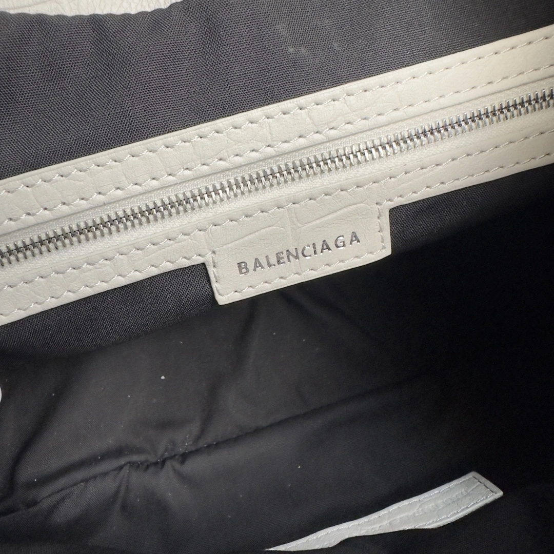 Balenciaga Black Lambskin Le Cagole Half-Moon Underarm Bag TravelReady 61171