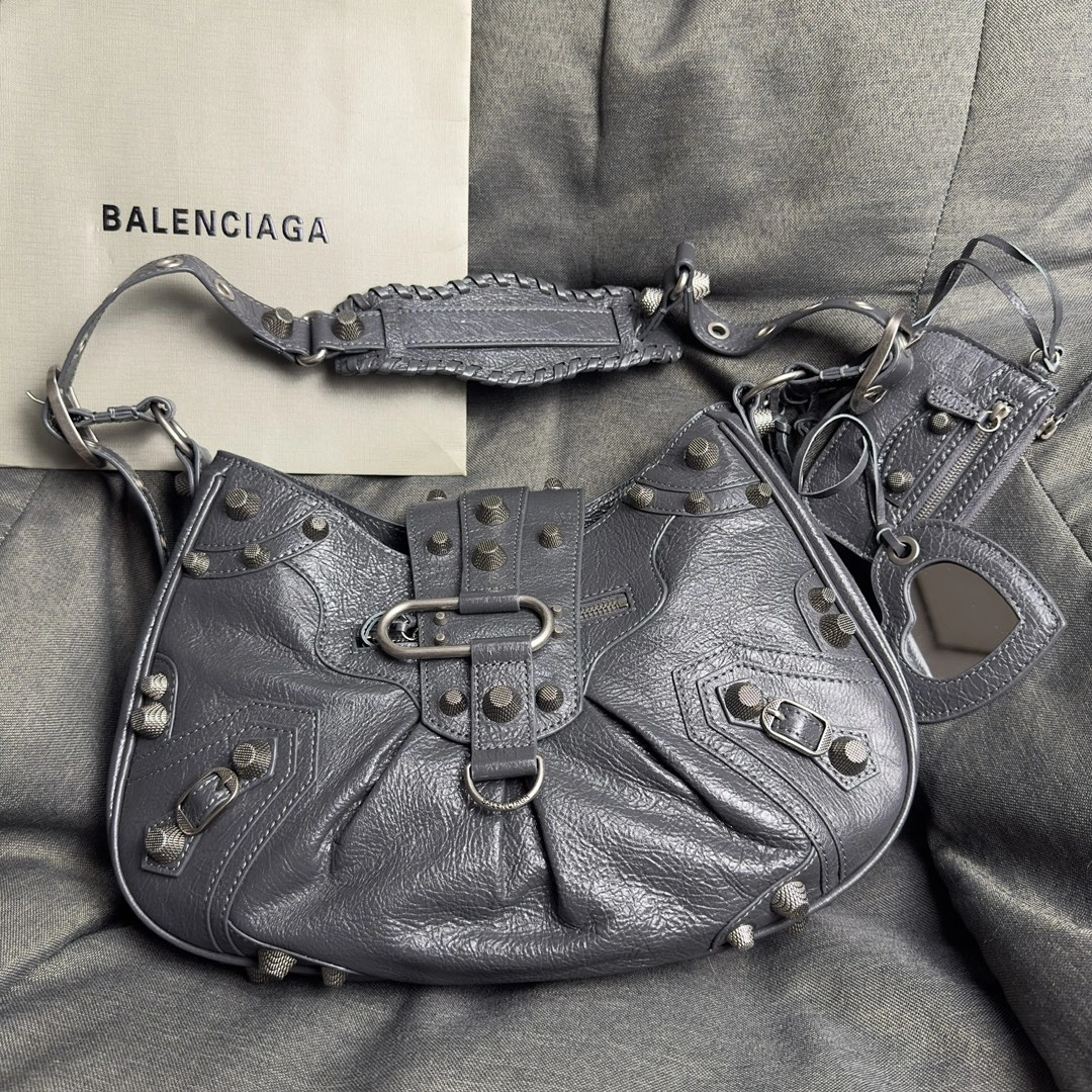 Balenciaga Black Le Cagole Half-Moon Underarm Bag in Lambskin Unisex 61105