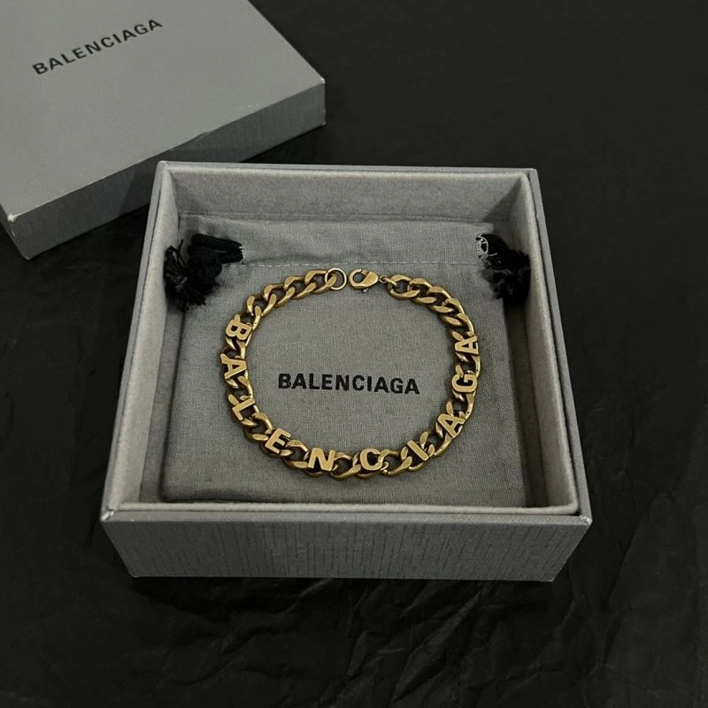 ComfortFit Balenciaga Bracelets 215731