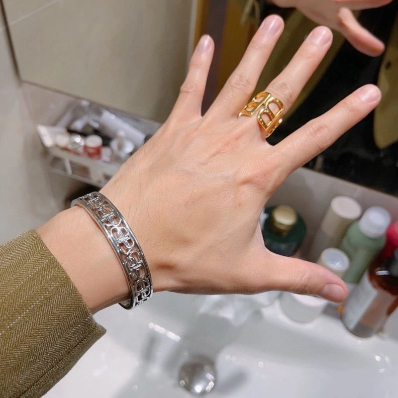 Balenciaga Bracelets Sophisticated 215683