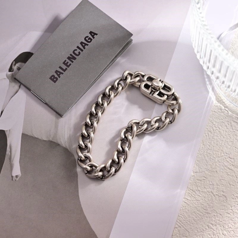 ComfortFit Balenciaga Bracelets 215596