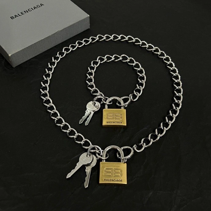 Balenciaga Bracelets Effortless 215488