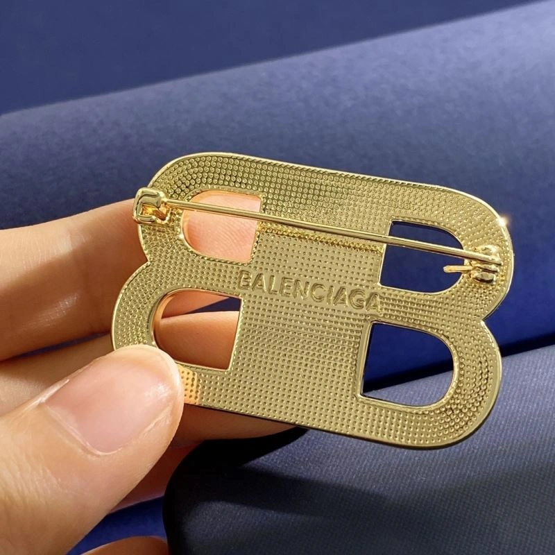Soft Balenciaga Brooches 215741