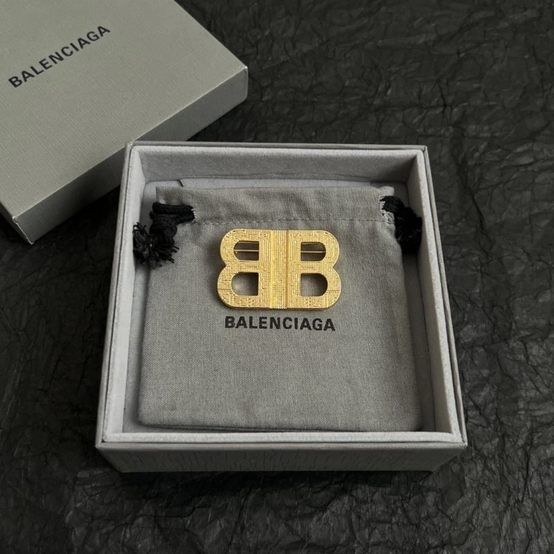 Balenciaga Brooches Stylish 215551