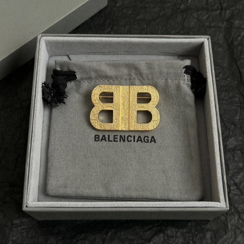 Balenciaga Brooches Stylish 215551