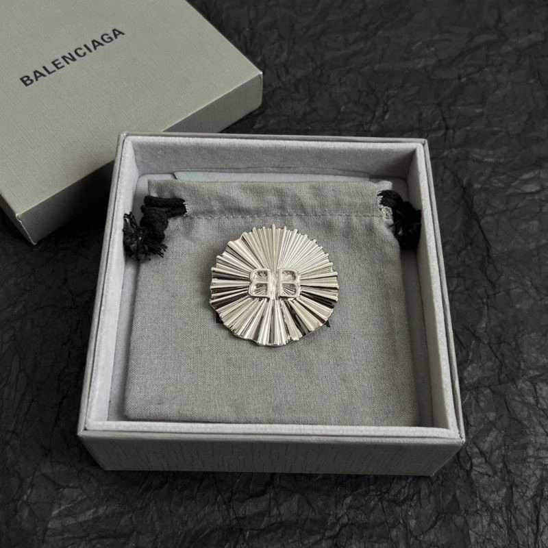 TechFriendly Balenciaga Brooches 215563