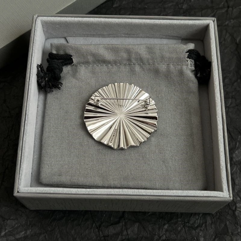 TechFriendly Balenciaga Brooches 215563