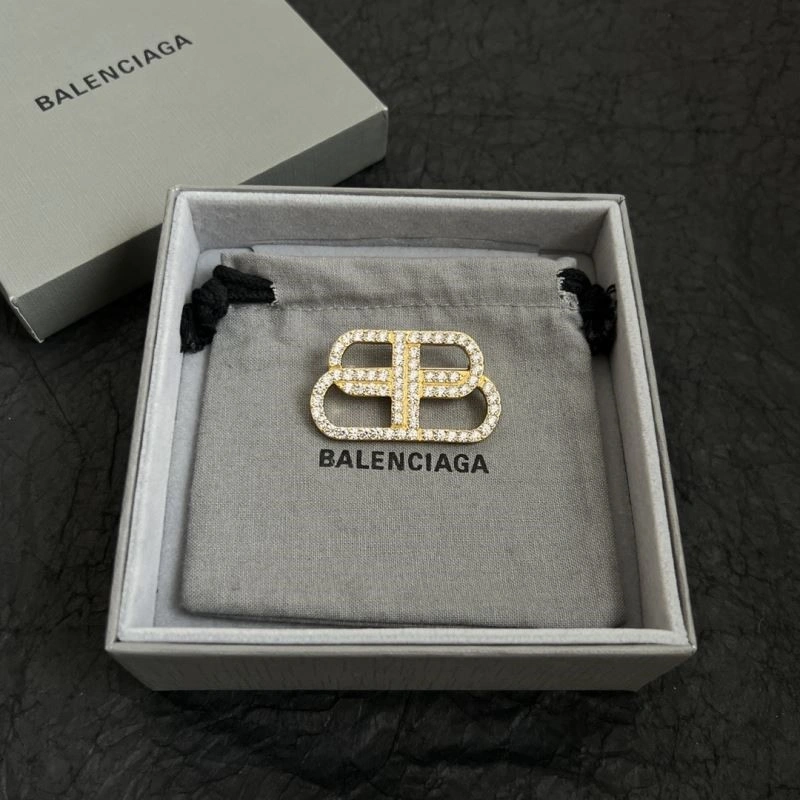 Balenciaga Brooches Packable 215541