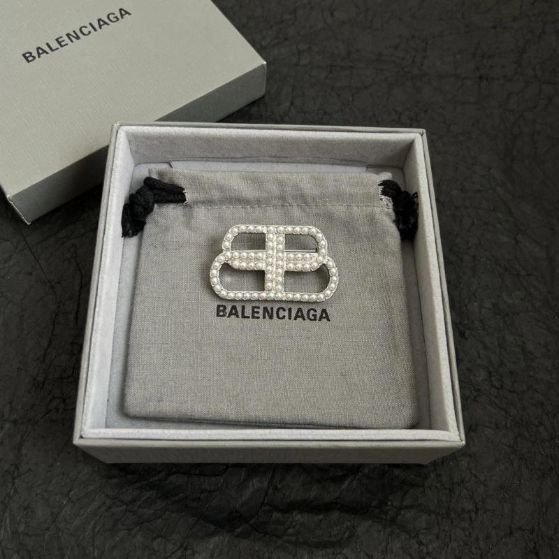 Balenciaga Brooches Affordable 215543