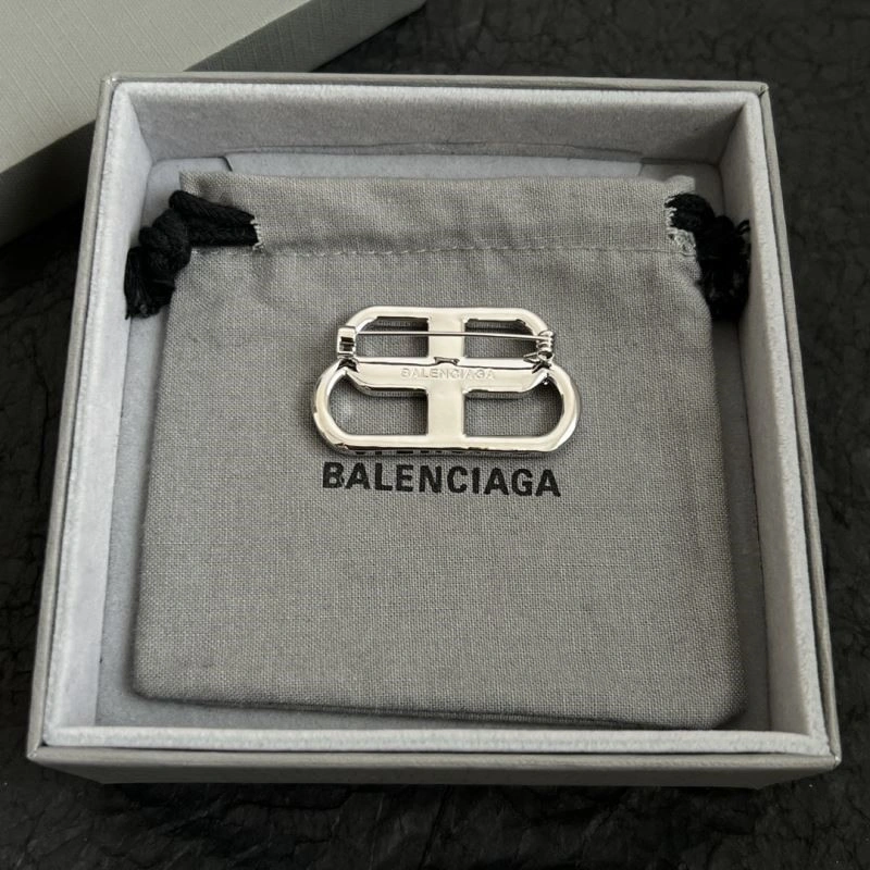 Balenciaga Brooches Affordable 215543