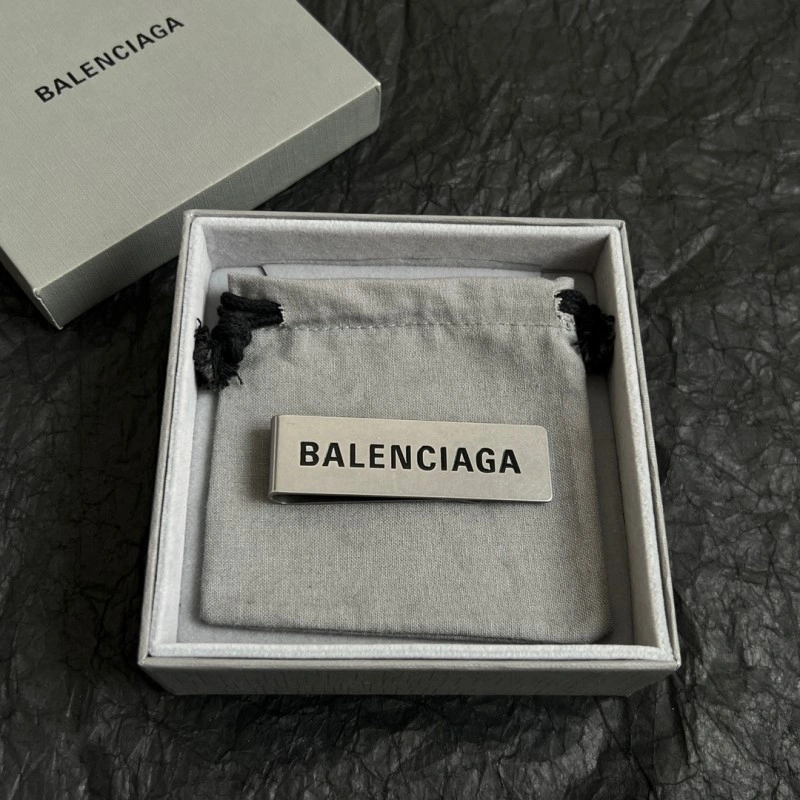 Balenciaga Brooches TopPick 215460