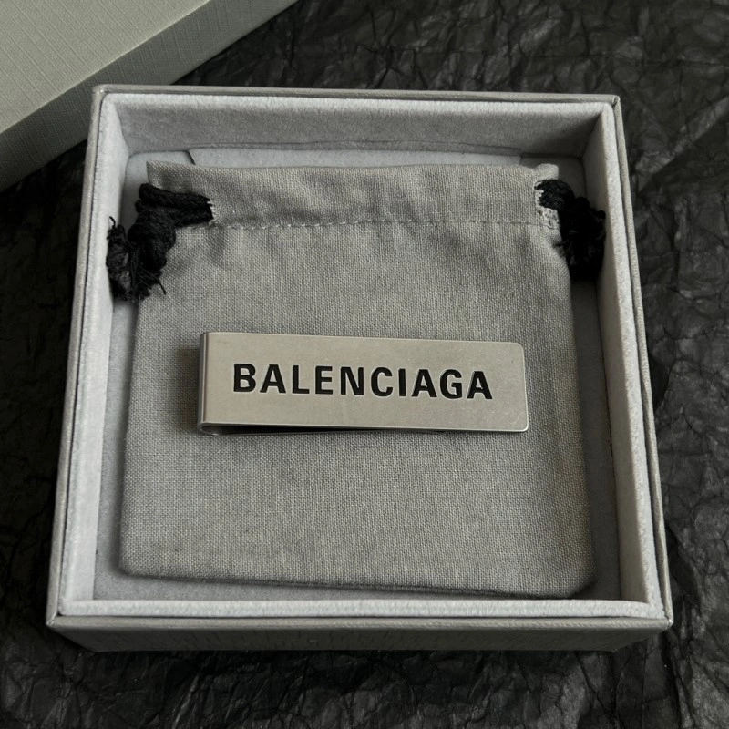 Balenciaga Brooches TopPick 215460