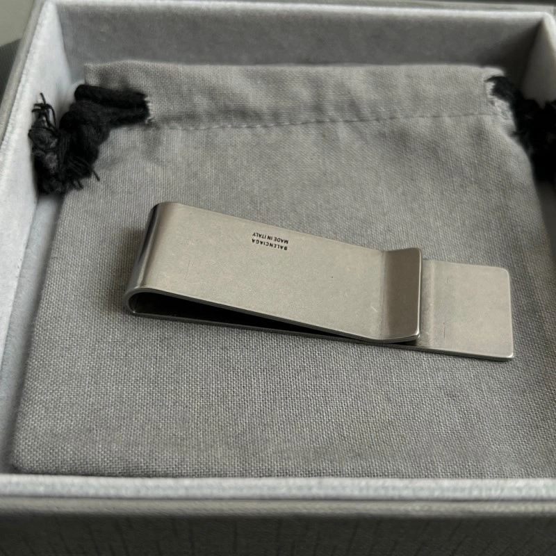 Balenciaga Brooches TopPick 215460