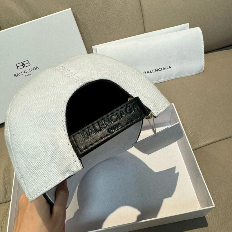 Elegant Balenciaga Caps 261539