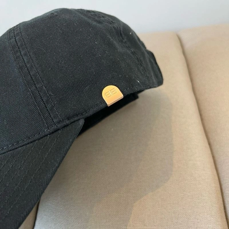 Balenciaga Caps Flexible 260872