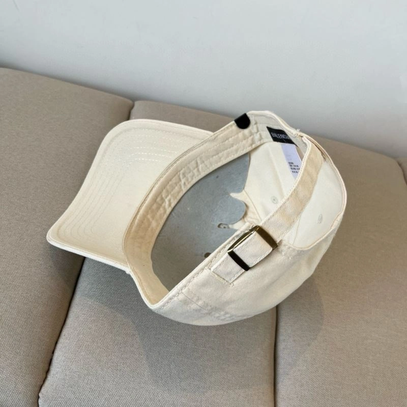 AllSeason Balenciaga Caps 260859