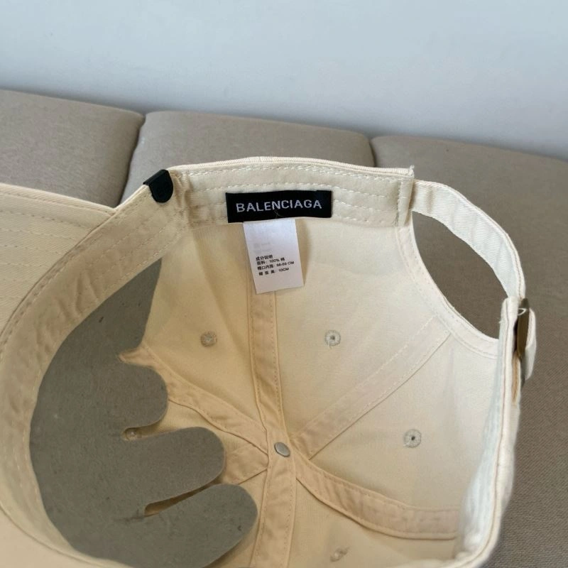 AllSeason Balenciaga Caps 260859