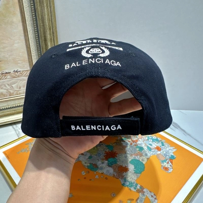 Balenciaga Caps Elegant 260874