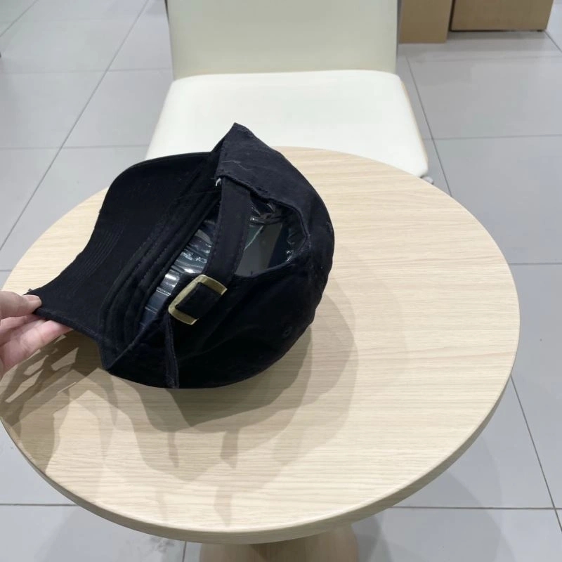 EasyMatch Balenciaga Caps 260866