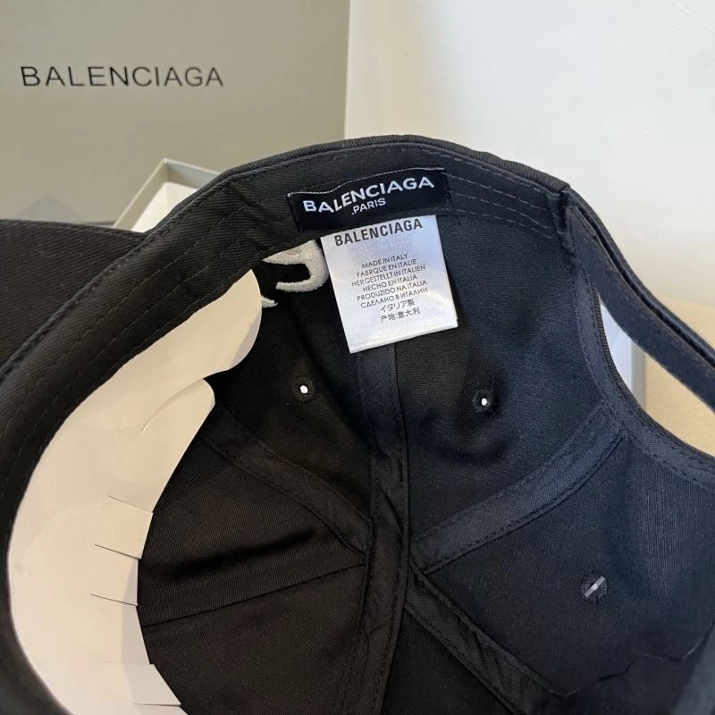 Balenciaga Caps Breathable 260870