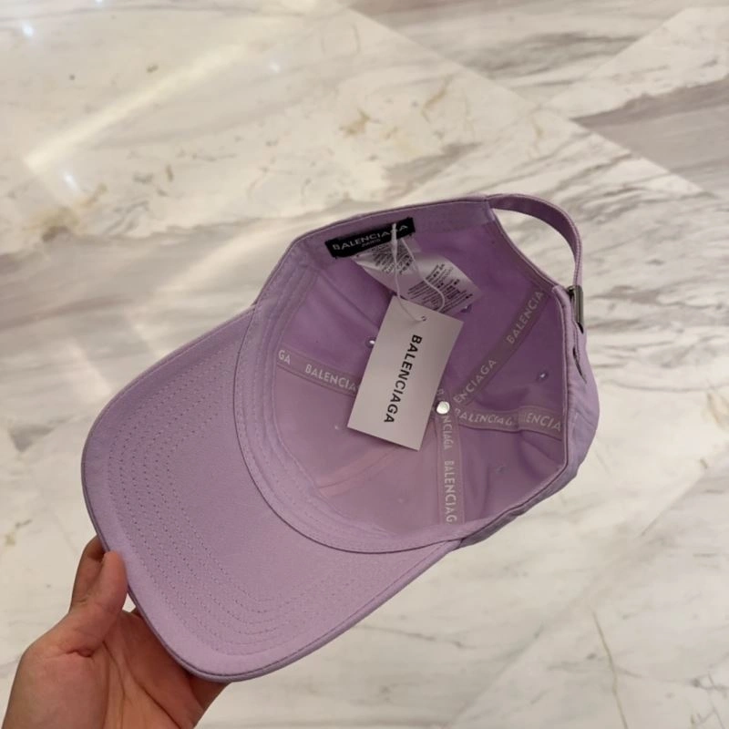 Balenciaga Caps Elegant 260845