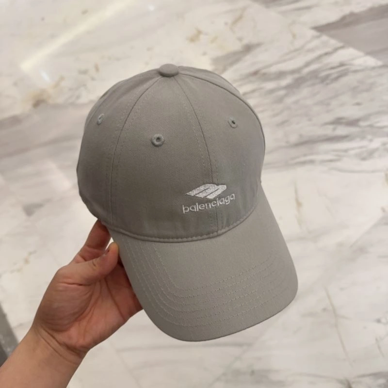 Comfortable Balenciaga Caps 260846